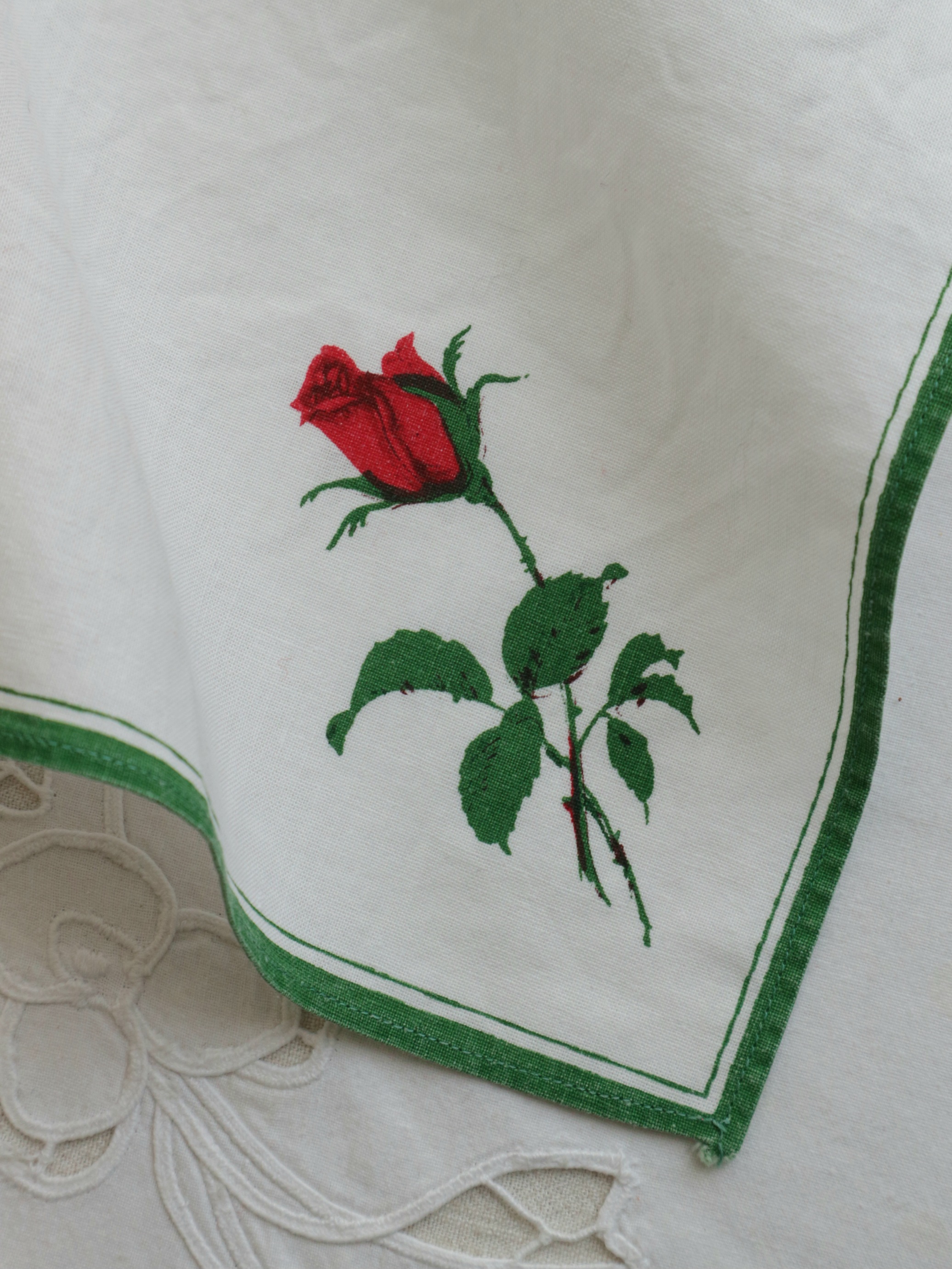 دستمال جیبی