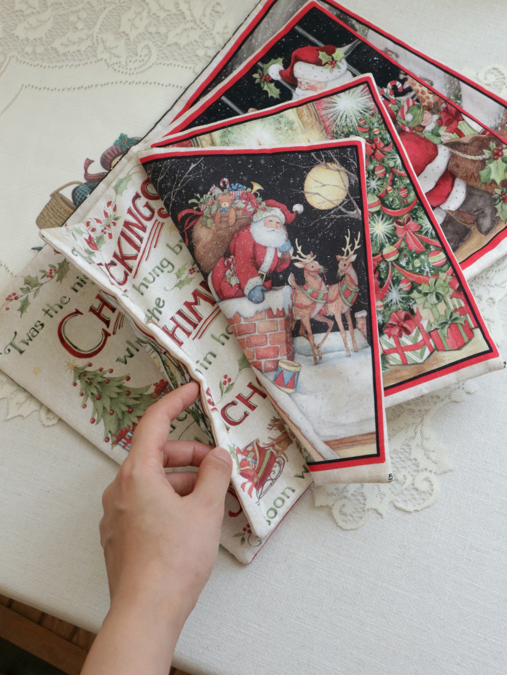 کتاب پارچه‌ای کریسمس
